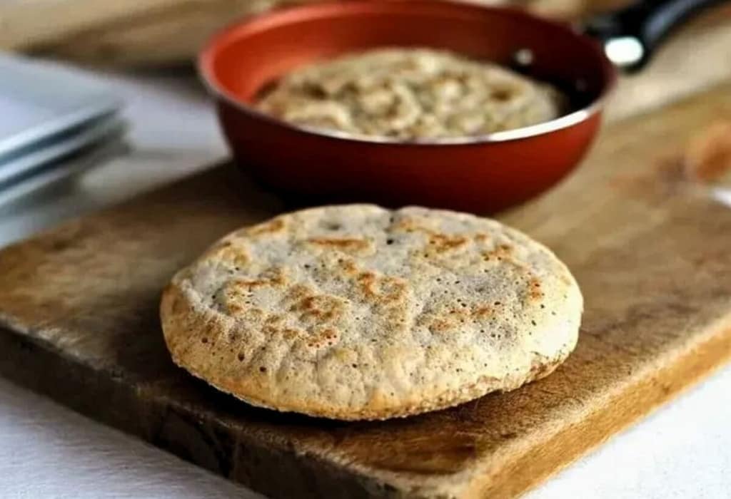 Pão de Aveia de Frigideira Sem Glúten: Receita Saudável e Pronta em Minutos Pão de Aveia de Frigideira Sem Glúten