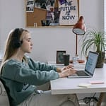 Por Que Toda Mulher Deveria Dominar Uma Habilidade Digital Hoje (E Como Começar Amanhã) toda mulher deveria dominar habilidade digital